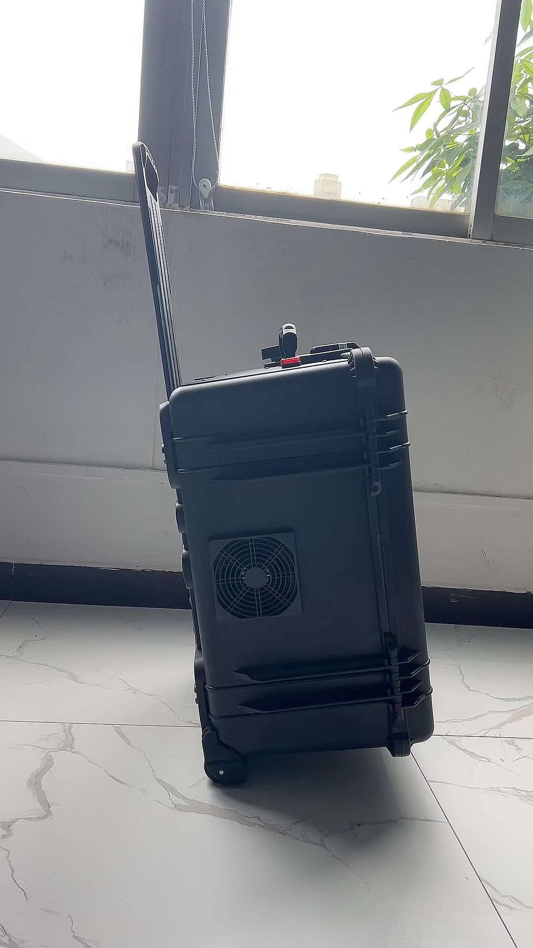 喀左手拉箱型移动通信干扰器